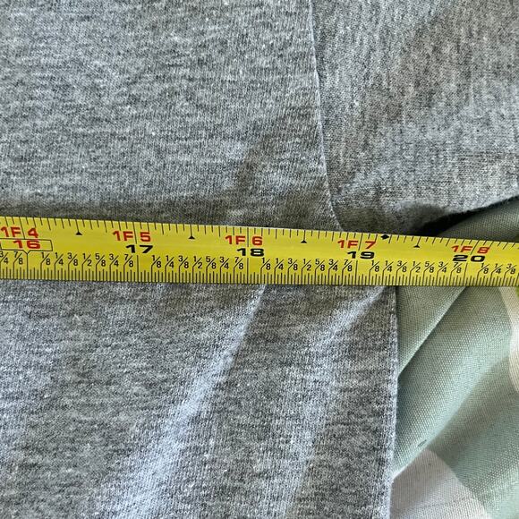 Disney Women's Tinkerbell Pixie Power Pocket Tee Shirt Women’s Small Crewneck - Picture 5 of 5